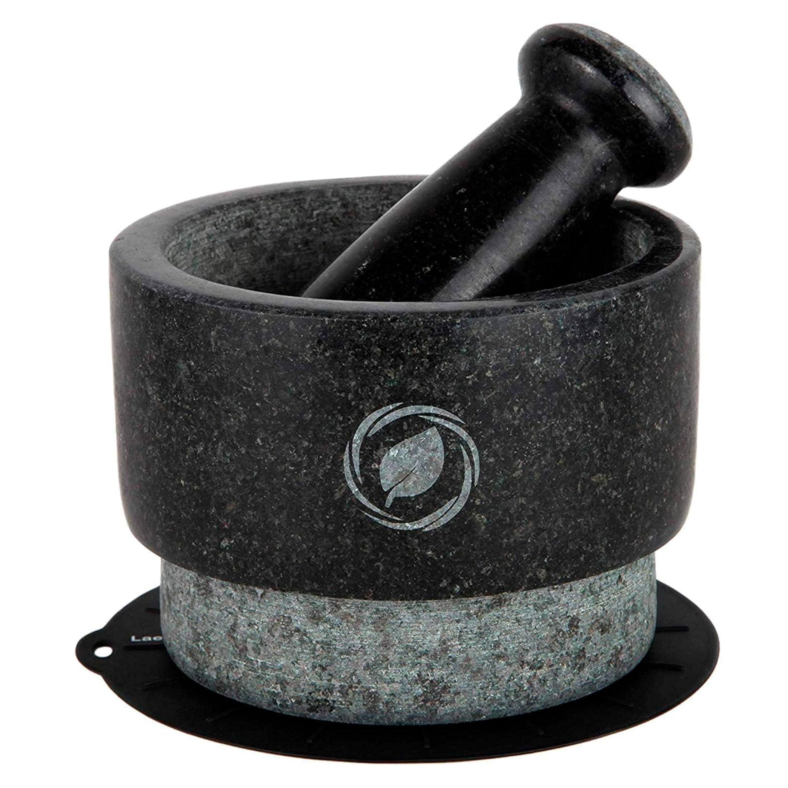 Laevo large black granite mortar and pestle for smooth grinding of spices