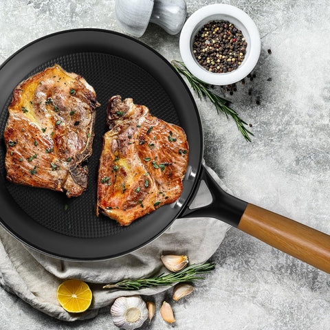 LAMFO easy-clean, dishwasher-safe skillet for quick cleanup.