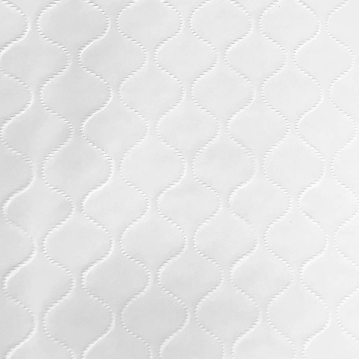 LAMINET ideal under a tablecloth for a flowing drape and refined look.