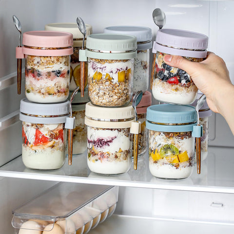 LANDNEOO spoon-holder with stainless spoon – handy for on-the-go meals.