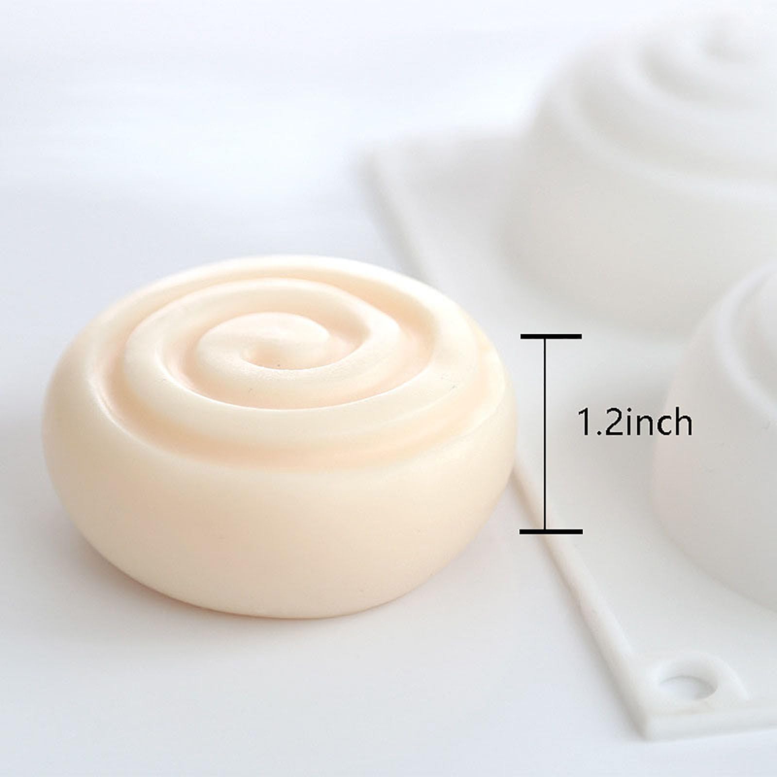 Langjitianya dessert mold is oven-safe and freezer-friendly for versatile treats