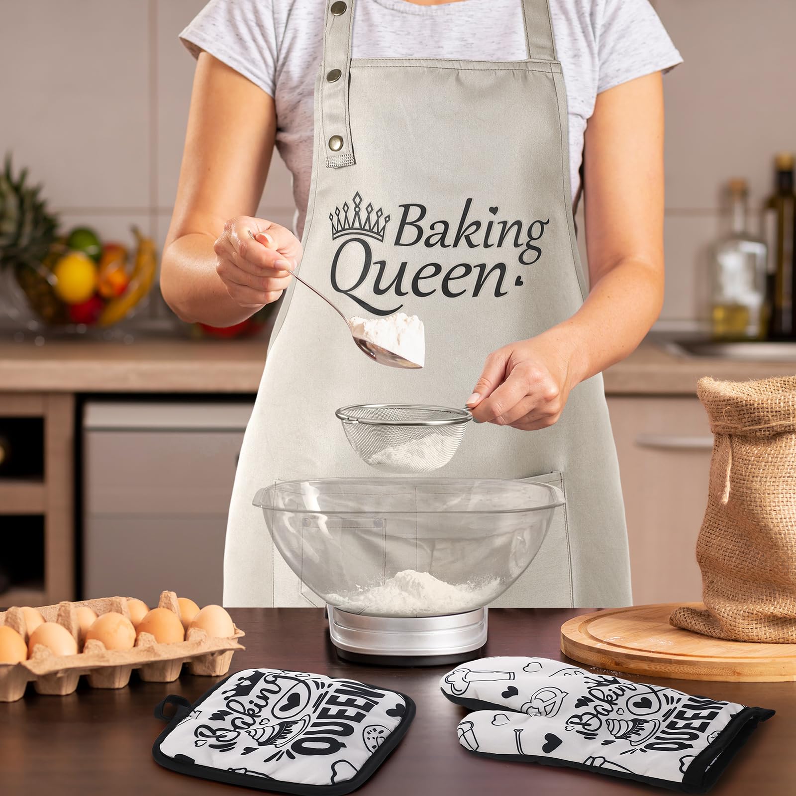 Langyiwee Baking Queen kitchen towels absorb spills with cheerful messages.