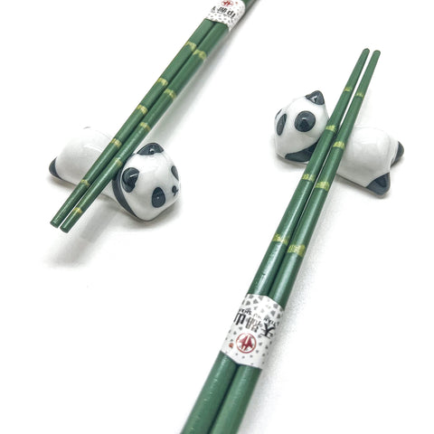 LANHUTHS ceramic panda rest dishwasher-safe for easy cleanup.