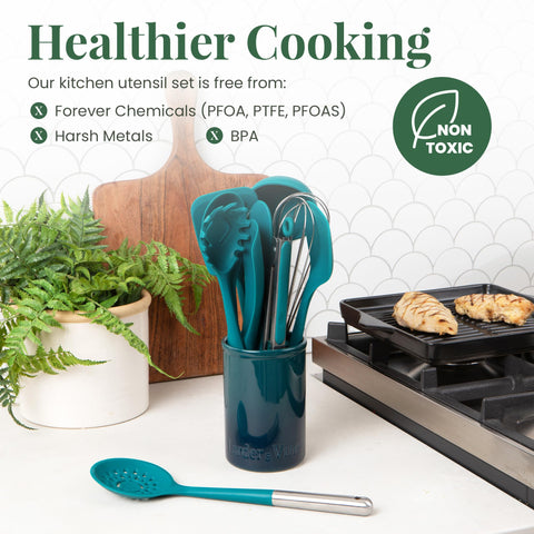 Larder & Vine spatula gentle flip on nonstick pans