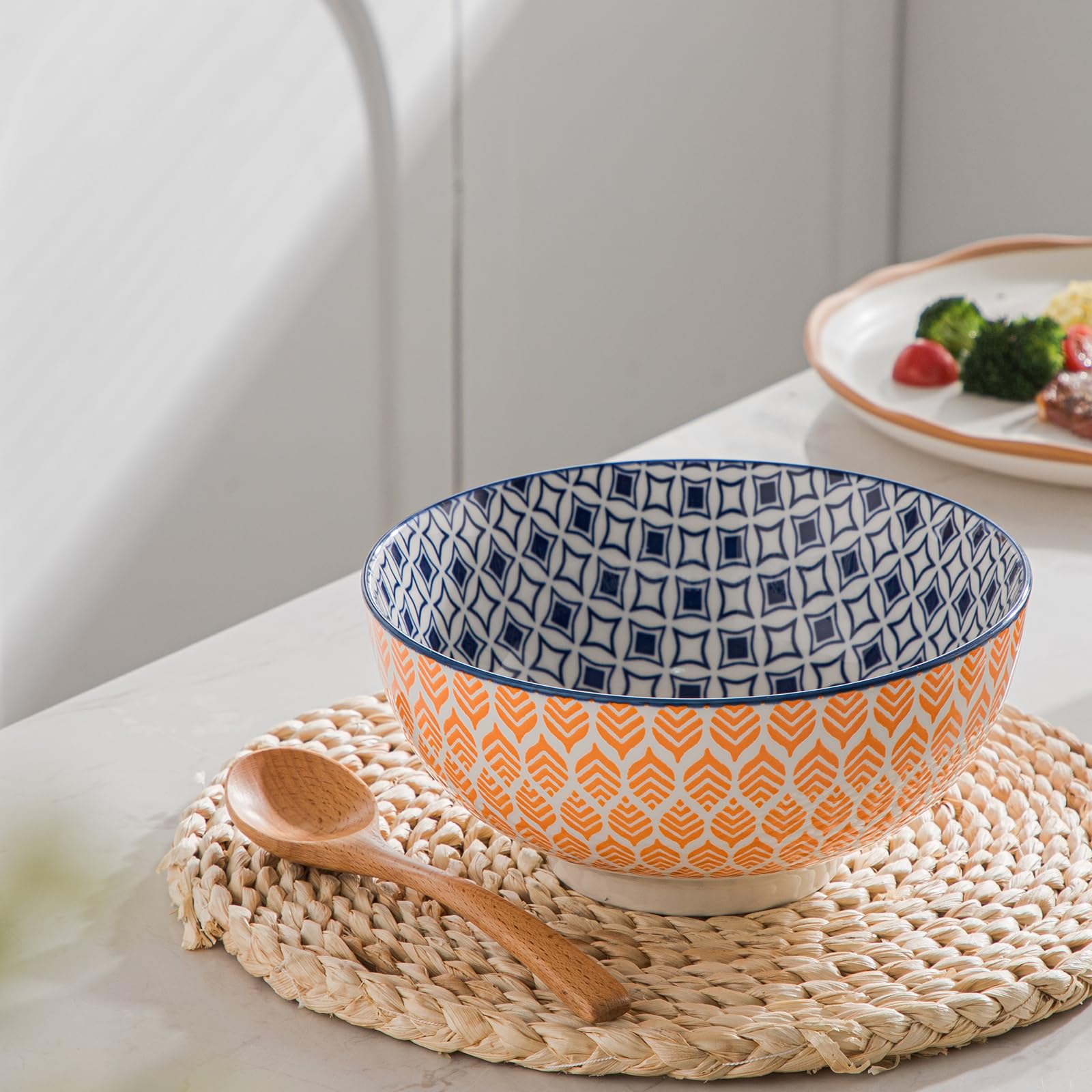 Lareina 8-inch ceramic serving bowl for pasta and soups.