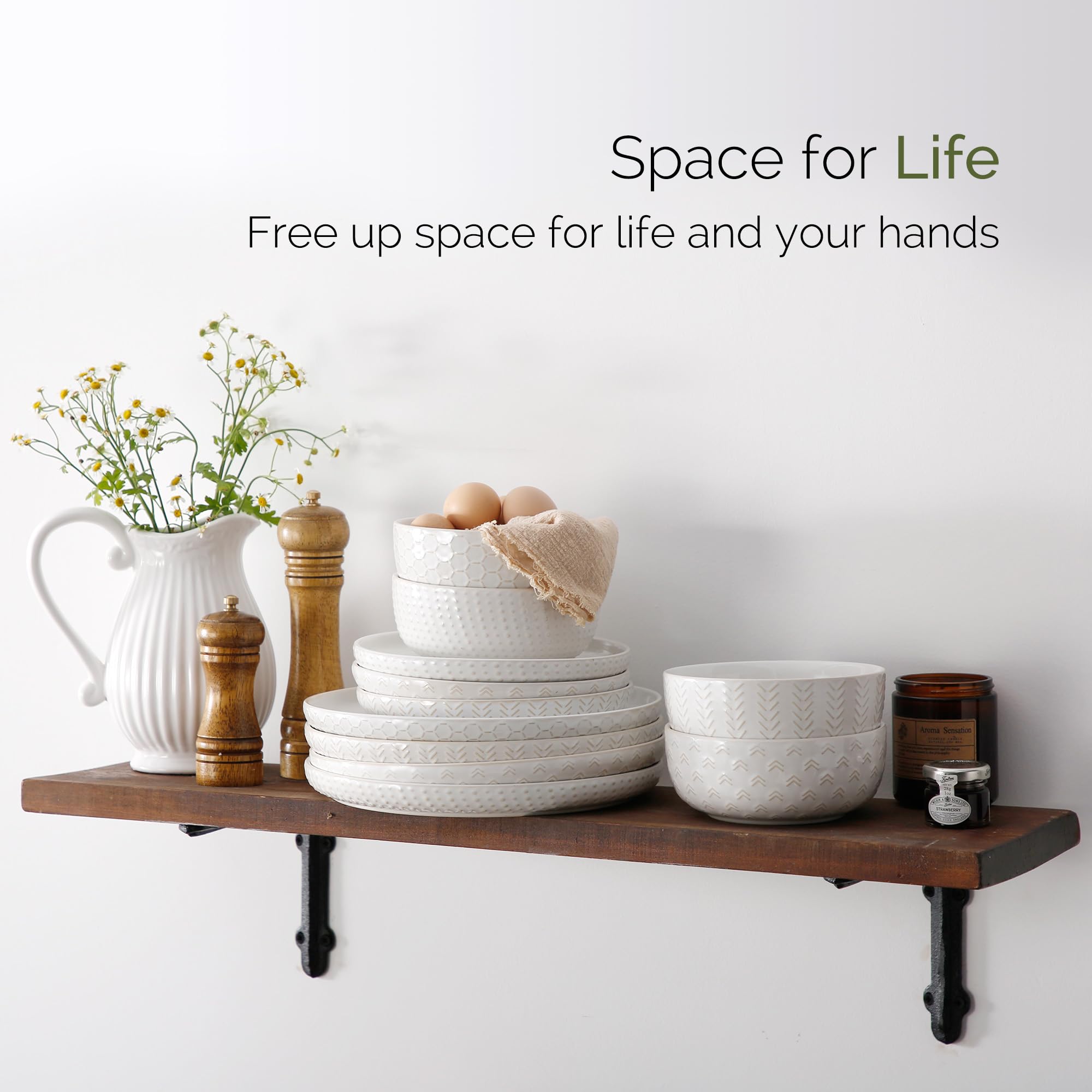 Lareina reactive glaze closeup reveals depth and warmth on ivory ware.