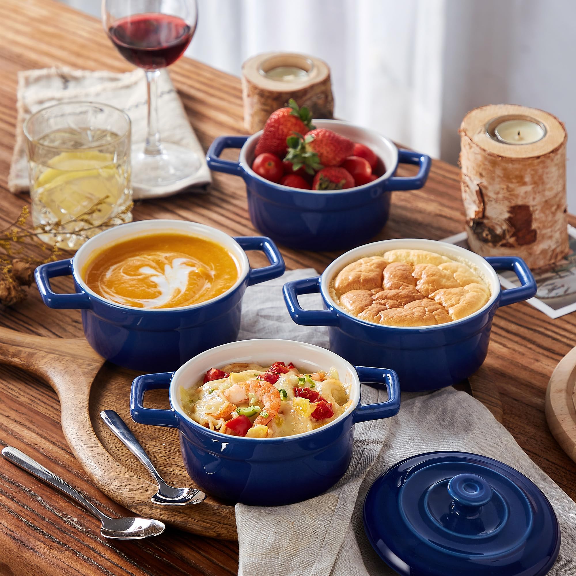 Lareina small ramekins with lid blue for warm leftovers or single servings.