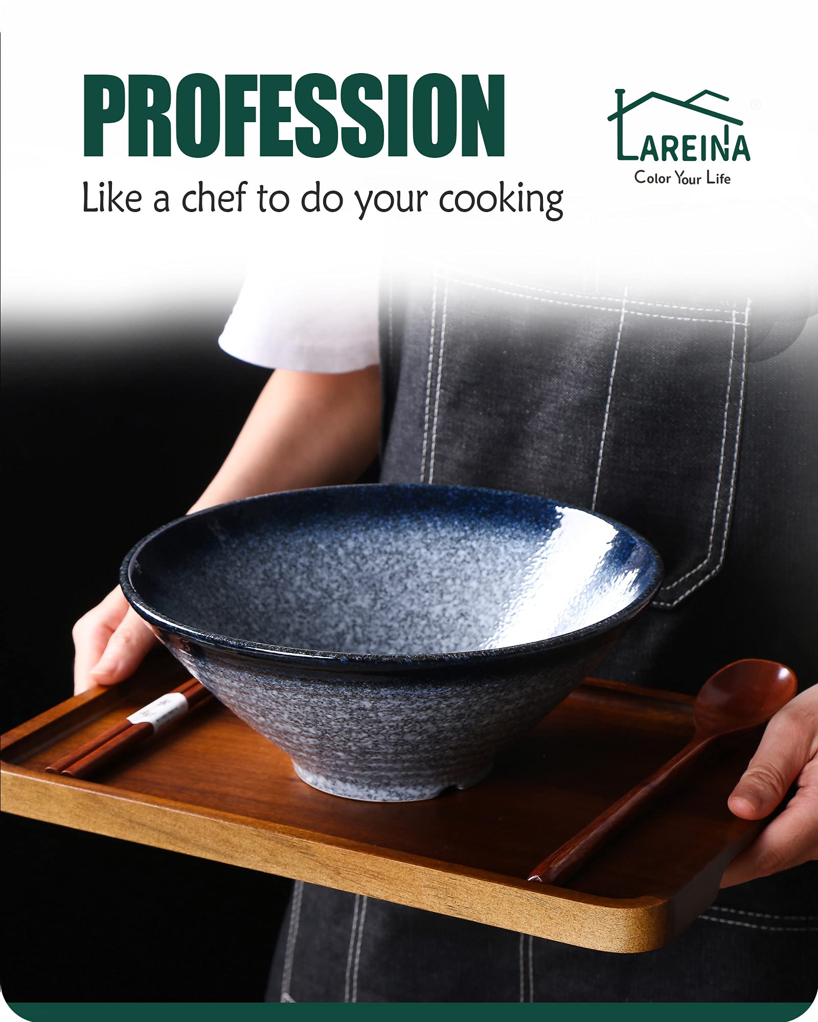 Lareina set includes two bowls and utensils for easy serving.
