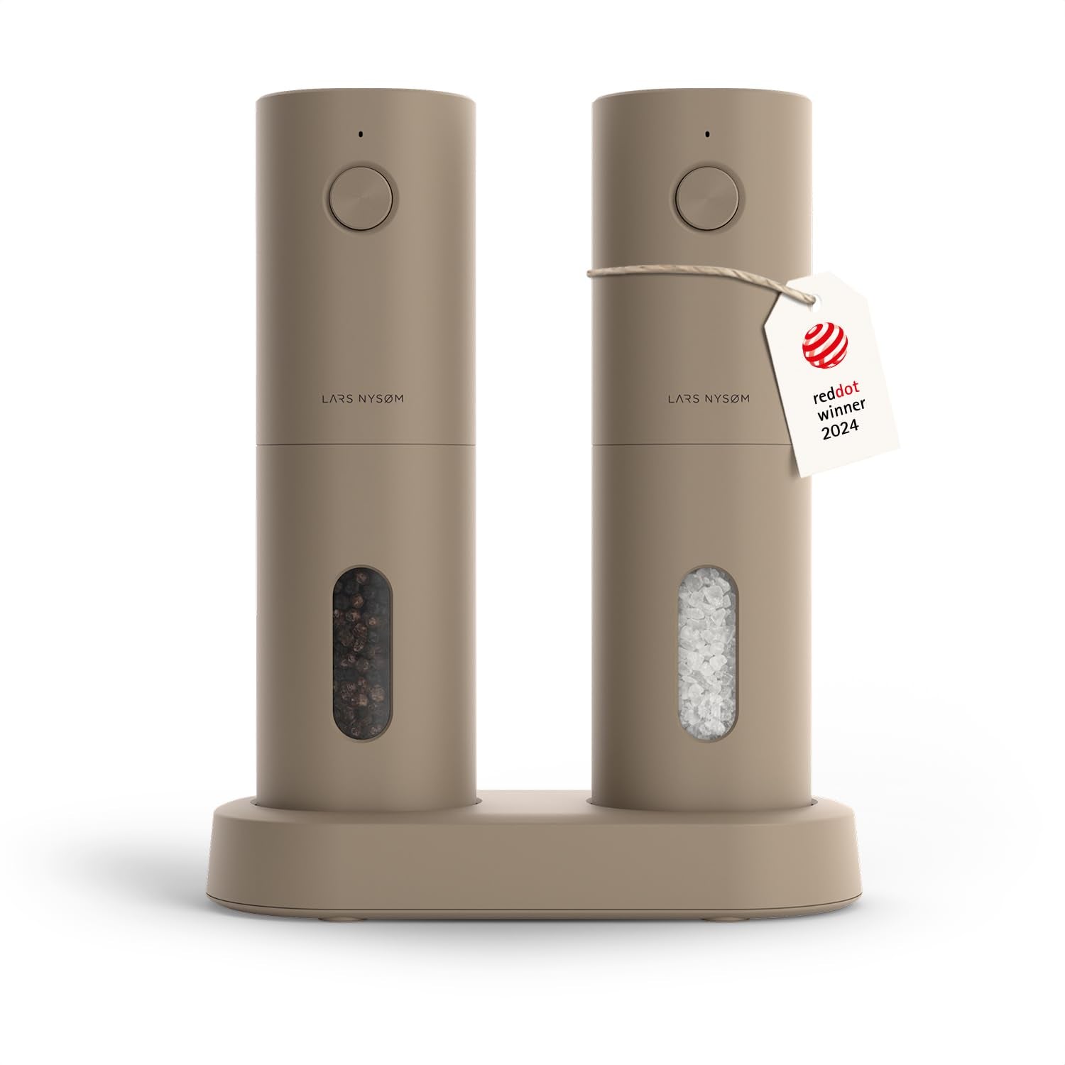 LARS NYSØM Spaending electric salt and pepper mills on a kitchen counter for easy seasoning.