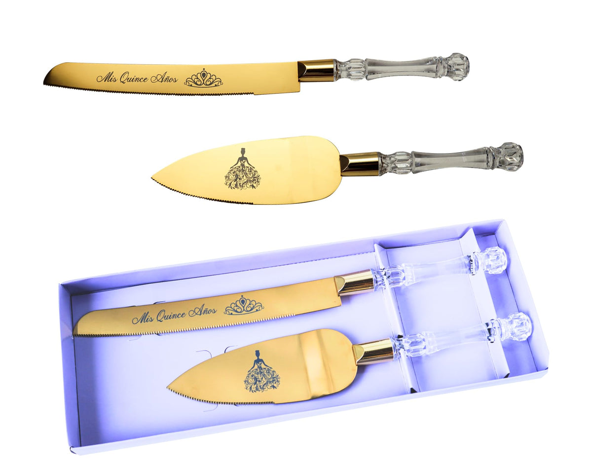 Lassos Boutique Mis Quince Años cake knife with gold acrylic crystal handle for elegant cutting.