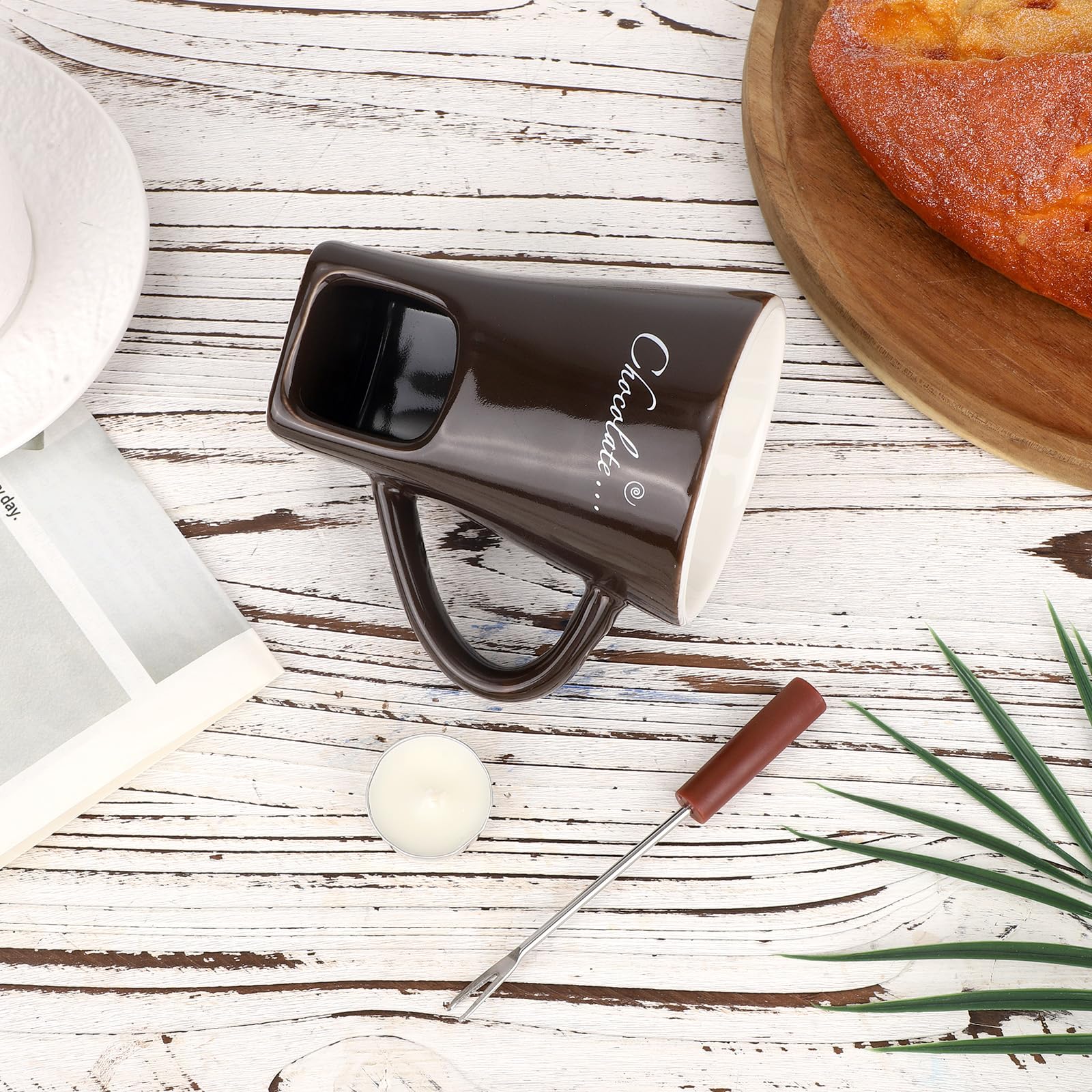 Lasuroa package includes mug, fork, and tealight for a complete fondue set