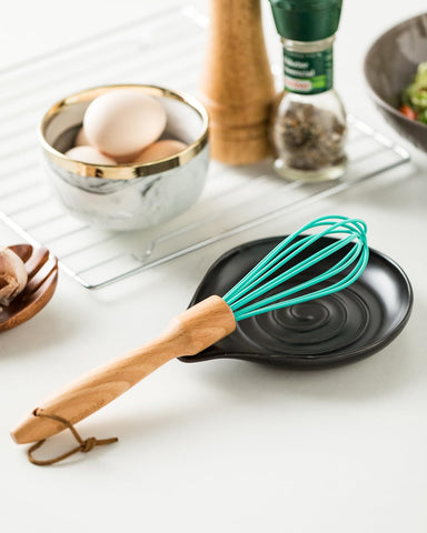 LAUCHUH black ceramic spoon rest complements modern kitchens and eases cleanup