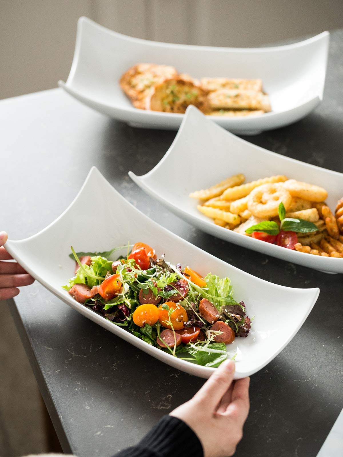 Lauchuh packaging makes a gift-ready option for hosts and events.