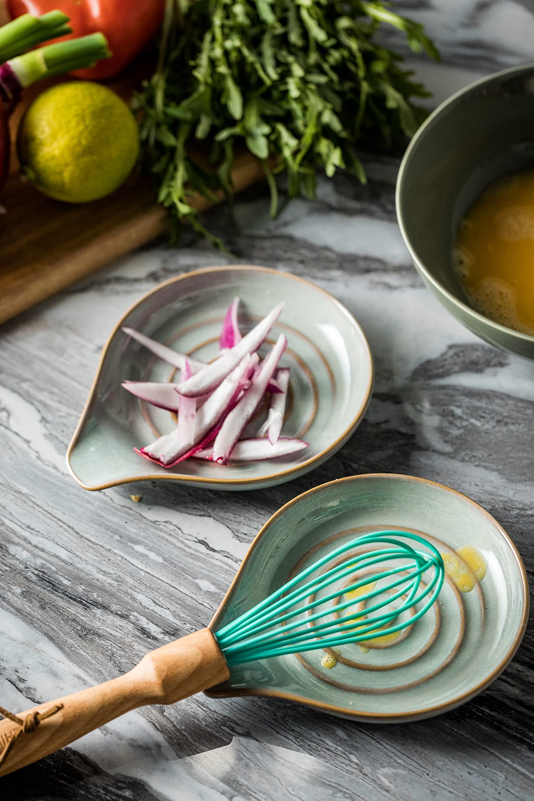 LAUCHUH spoon rest gray ceramic with coffee spoons neatly arranged