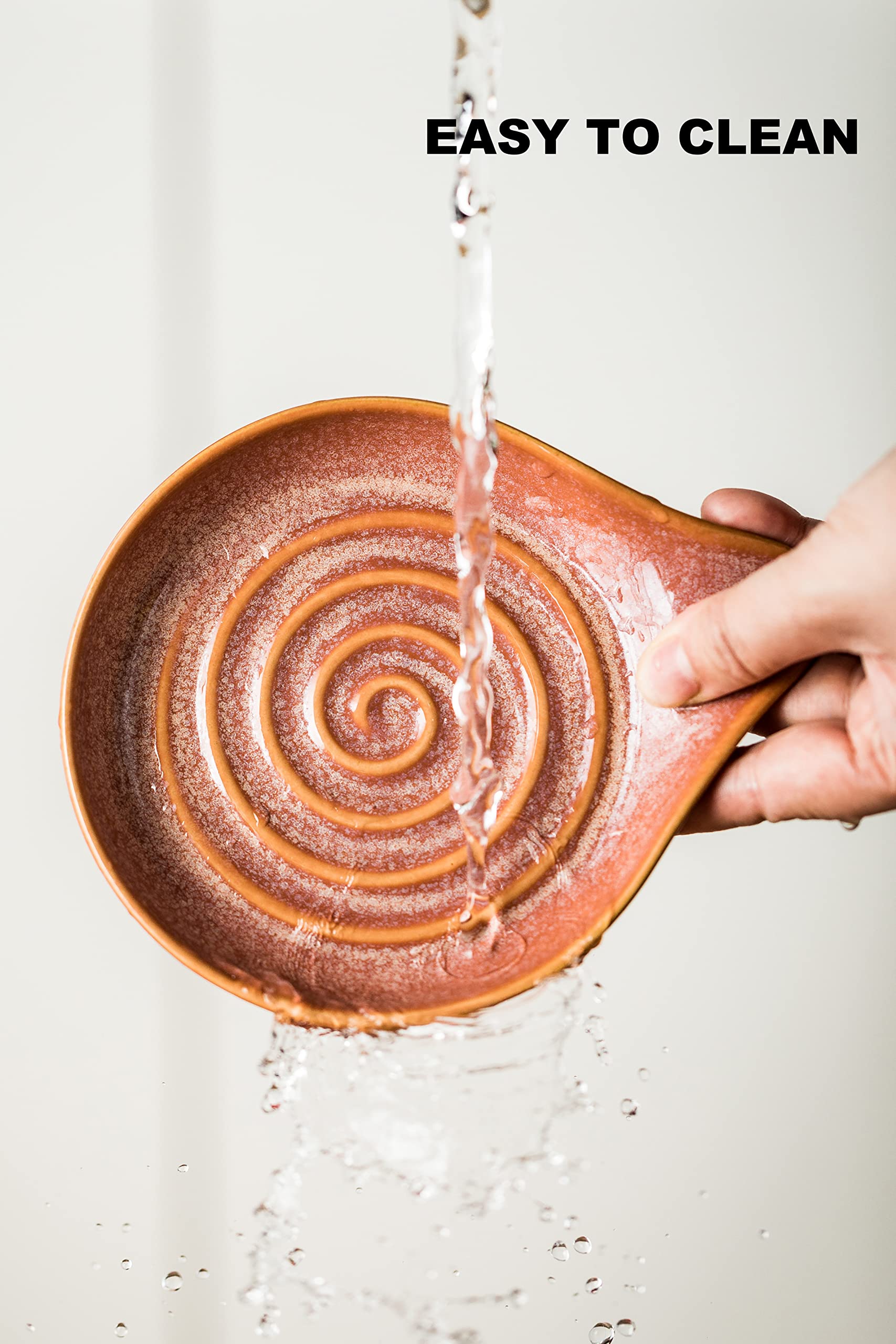 LAUCHUH spoon rest complements counters, bars, and restaurant setups