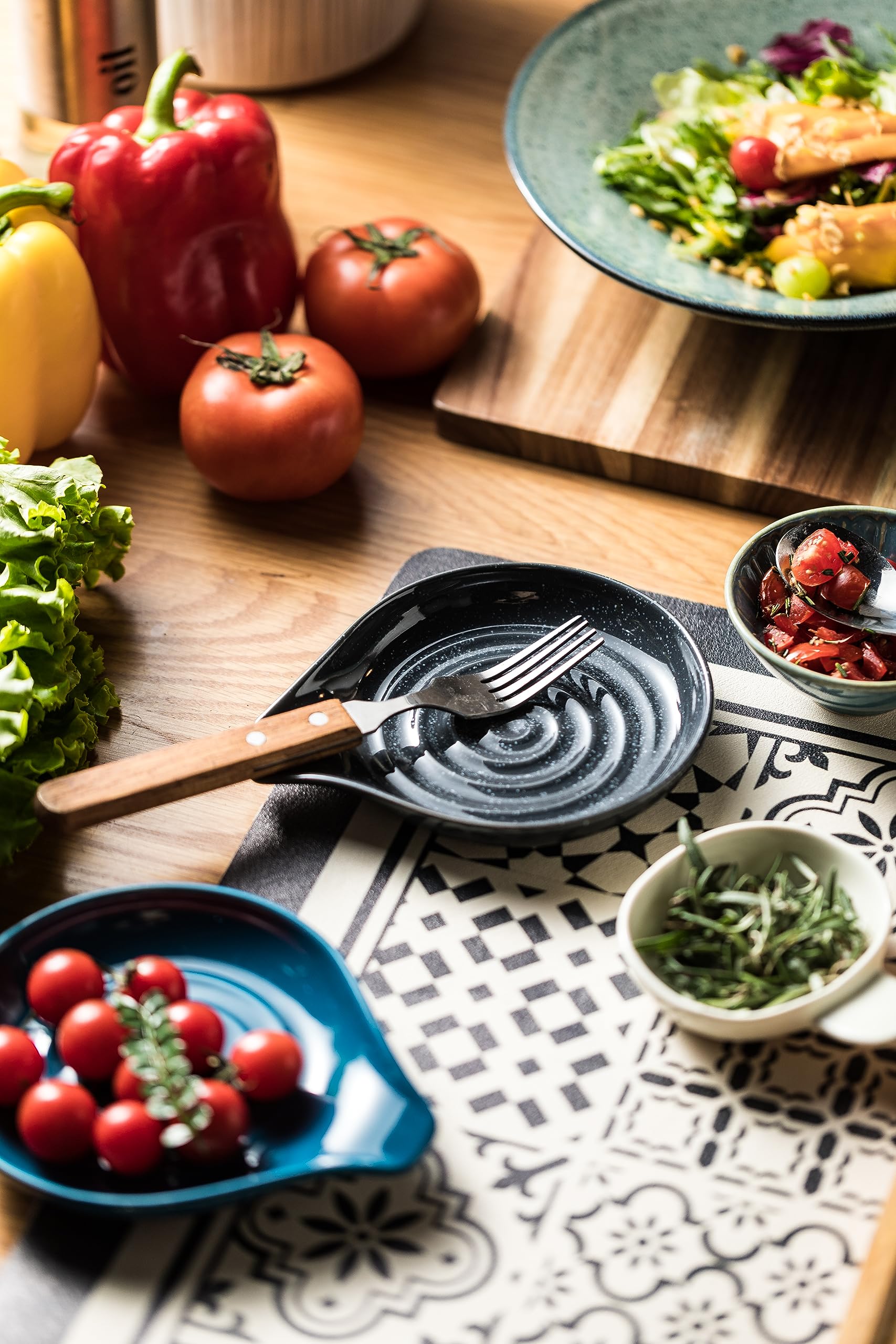 LAUCHUH holiday ready finish blends with Christmas decor for festive kitchen styling