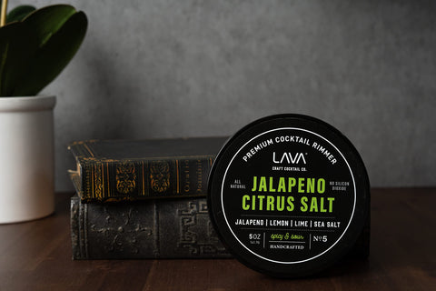 LAVA ultra wide-mouth jar aids even rim dipping.