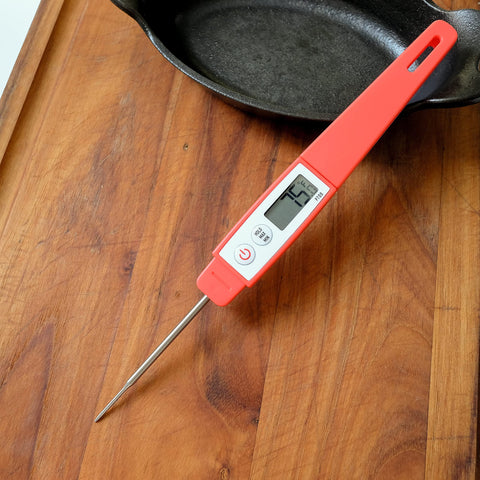 Lavatools PT09 hold function helps monitor temps at a glance.