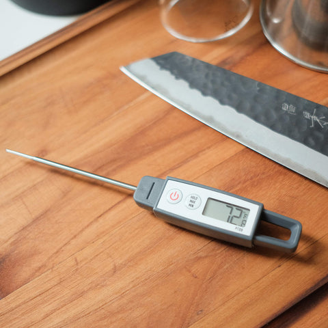 Lavatools PT09 ideal for meat candy and oil temperature tasks.