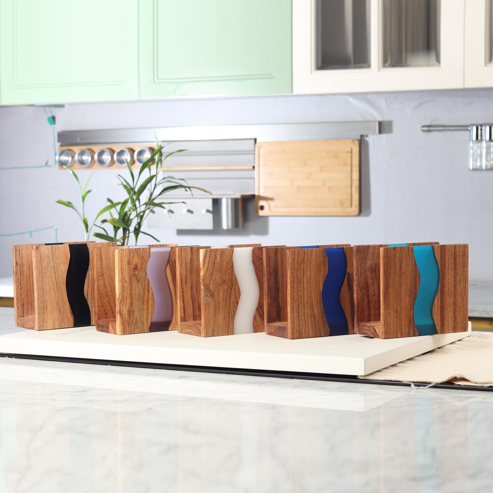 LAVAUK napkin holder highlight side view showing wood texture and epoxy.