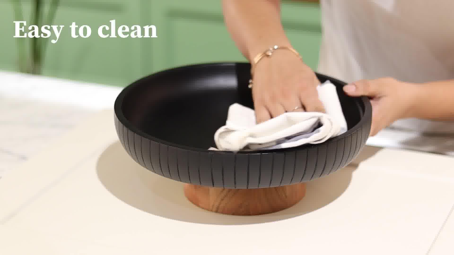 LAVAUK Mango Wood bowl doubles as a stylish home accessory