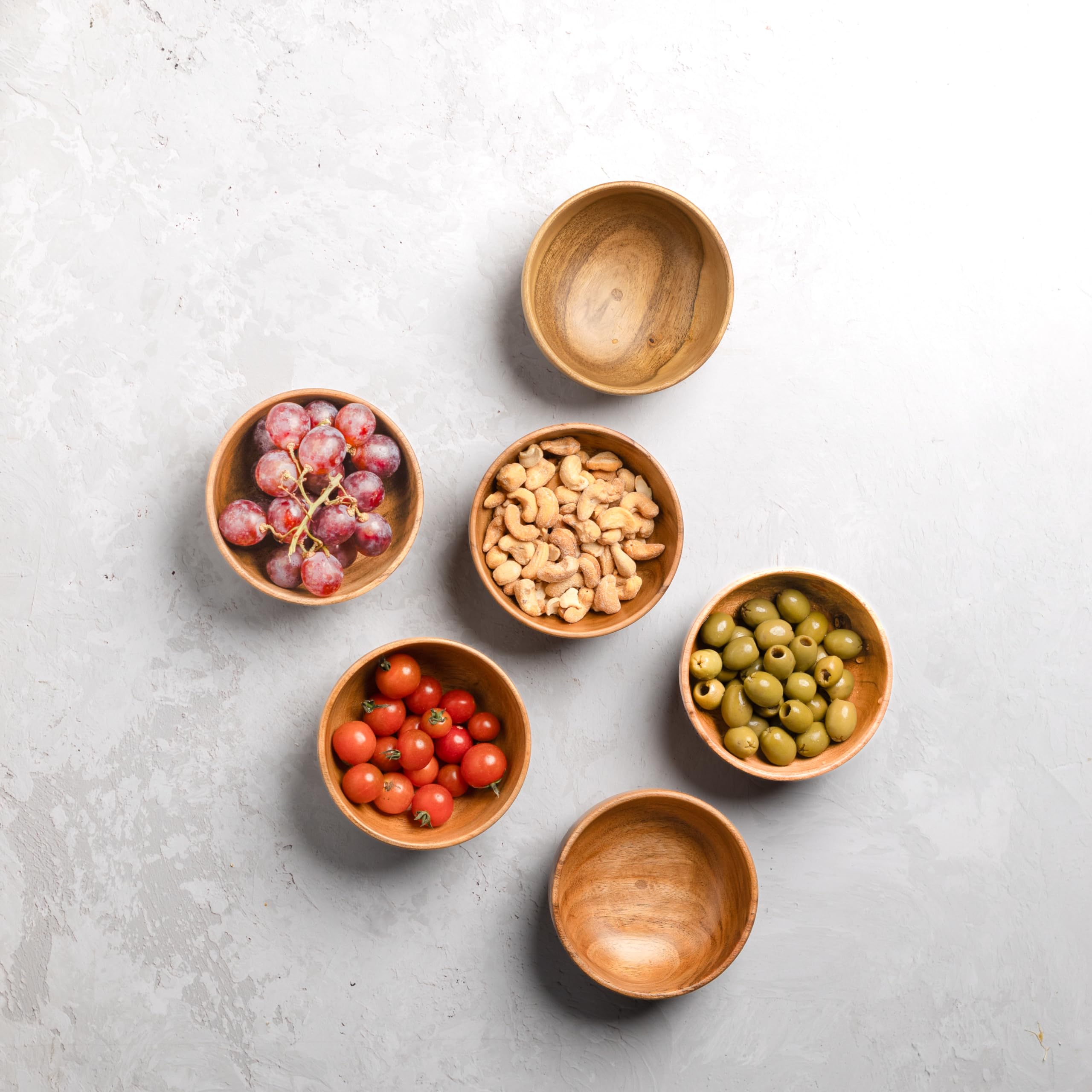 LAVAUX DESIGNS gifting-ready acacia bowls for housewarmings and special occasions
