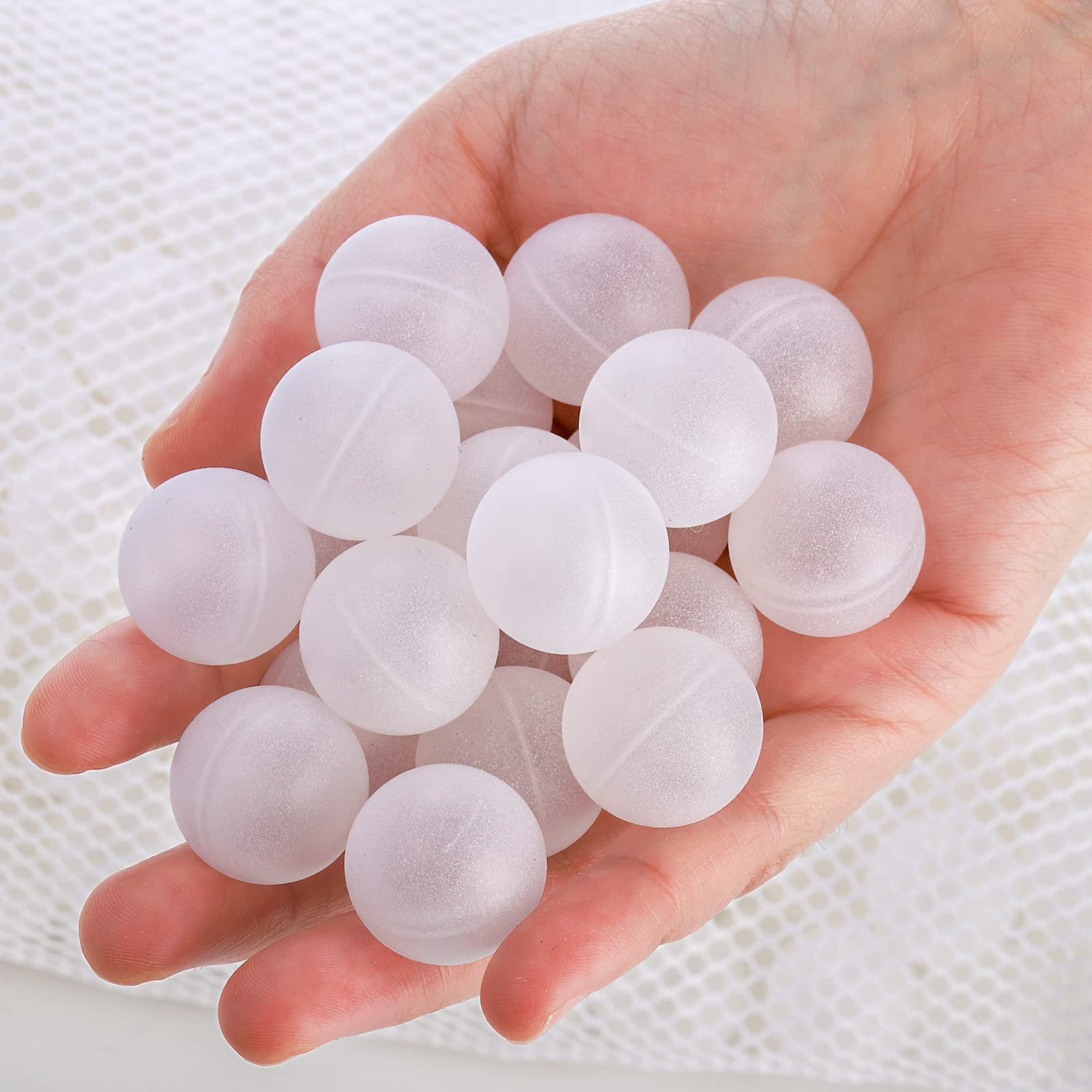 Lawei nylon storage bag keeps balls organized and easy to wash.