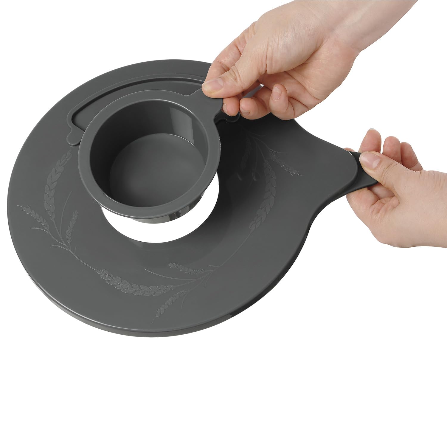 Lawenme lid in use shows convenient ingredient addition during blending