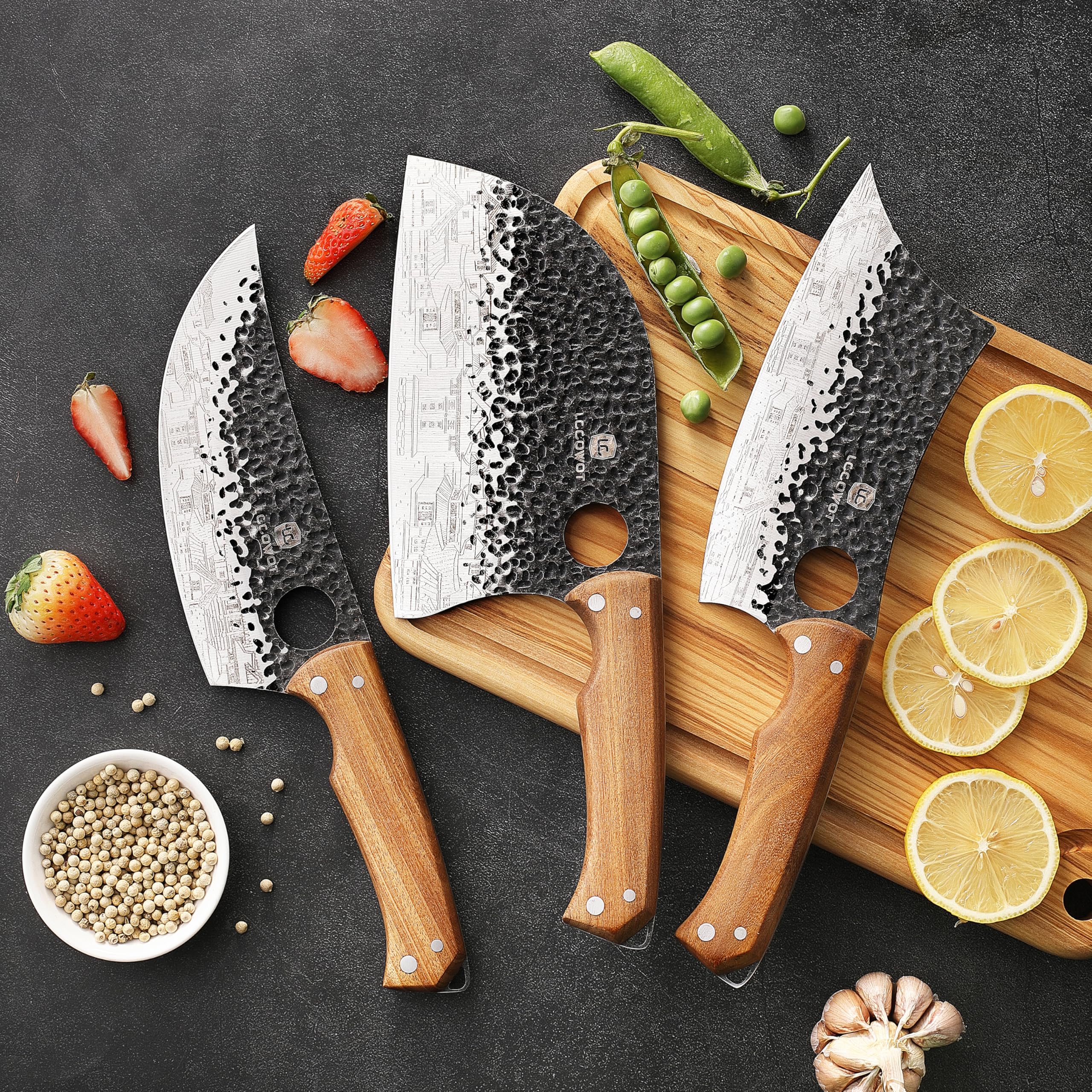 Lccowot ergonomic wooden handles reduce fatigue during extended prep.