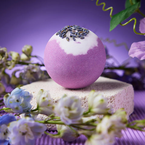LE CADEAU Bath Bomb providing gentle fizz and sensory pampering.