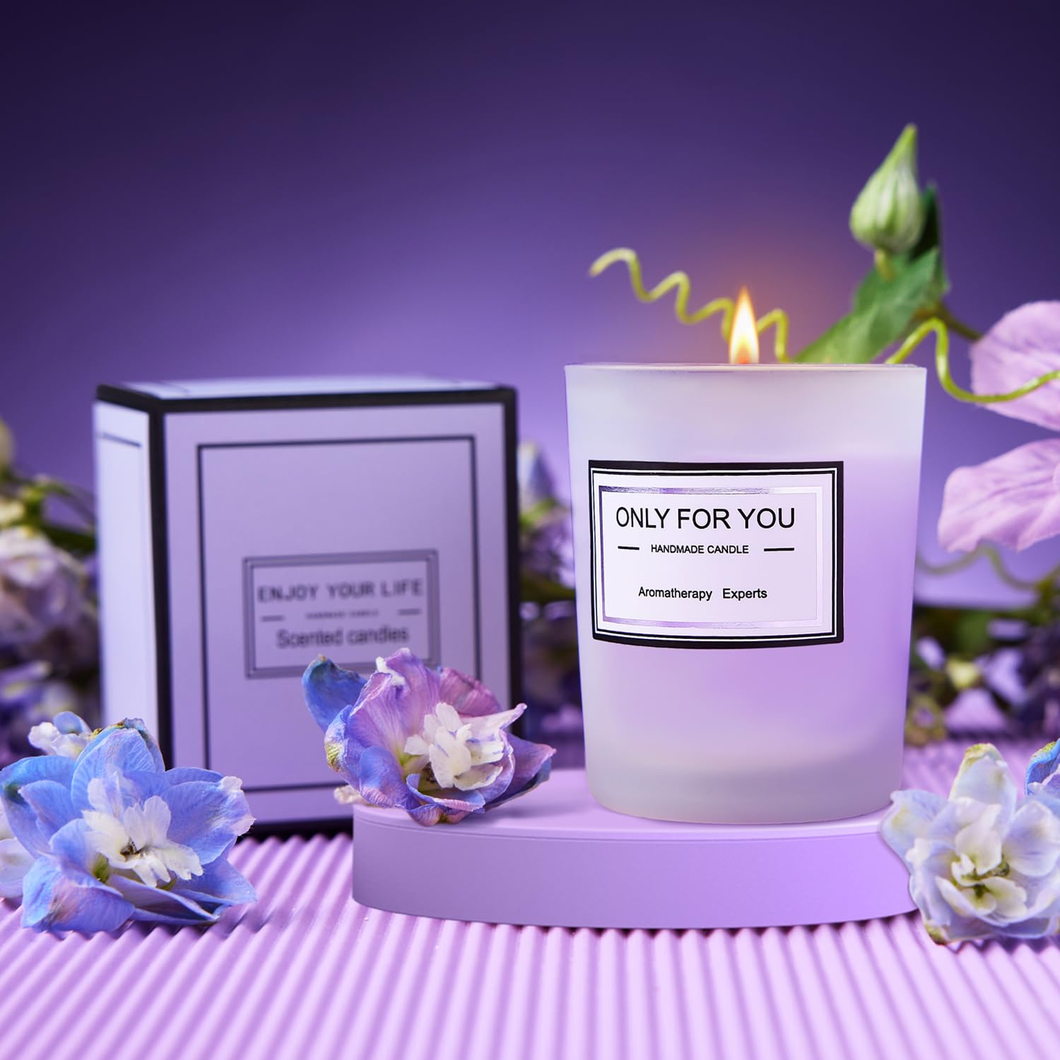 LE CADEAU Bath Salt for spa-like soak and skin-refreshing moments.