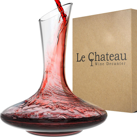Le Chateau decanter aerator full bottle enhances aromas and flavors.
