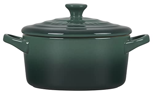 Le Creuset Artichaut cocotte lid knob close-up showing heat-trapping design