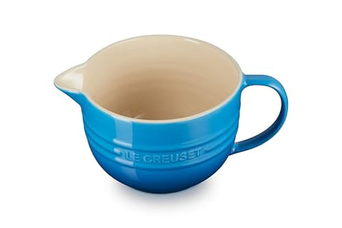 Le Creuset Marseille batter bowl, handle view, secure grip for steady mixing.