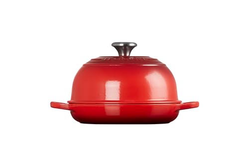 Le Creuset Bread Oven Cerise base ridges promote even browning.