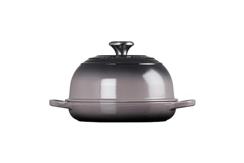 Le Creuset Bread Oven Oyster crust detail emphasizing golden browning