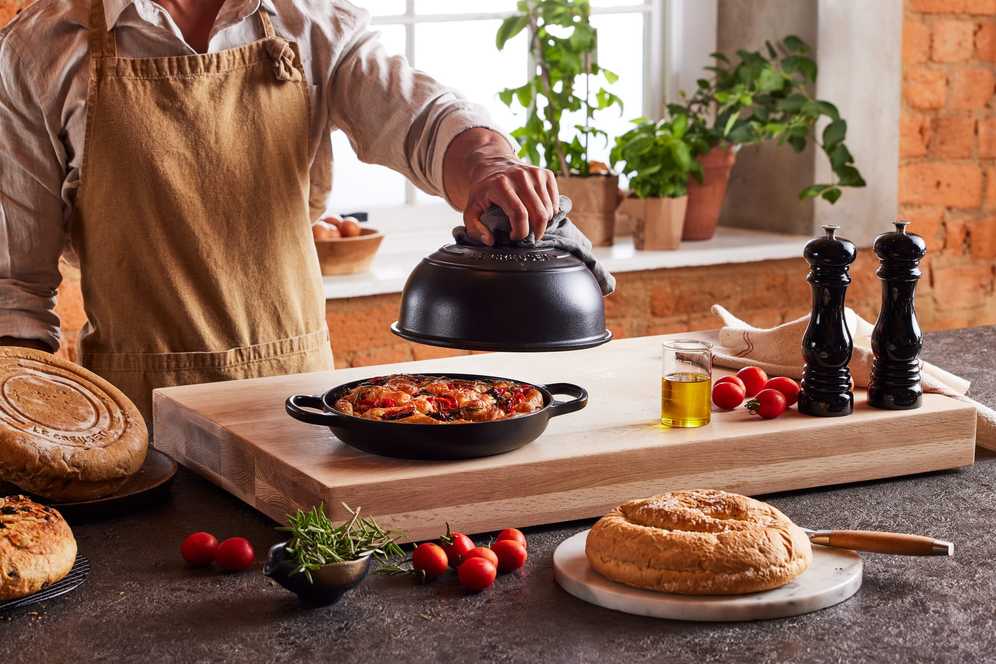 Le Creuset Bread Oven Oyster steam trap in action for bakery-like rise