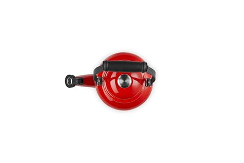 Le Creuset Demi Tea Kettle Cerise spout pour demonstrates smooth, controlled water flow.