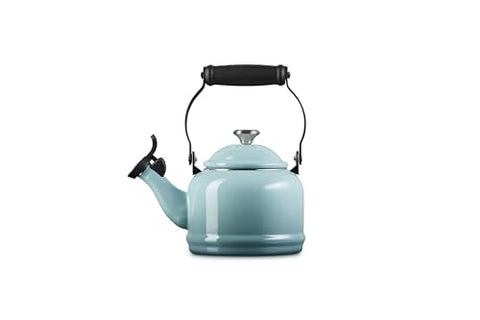 Le Creuset Demi Tea Kettle Sea Salt handle and knob with ergonomic pour