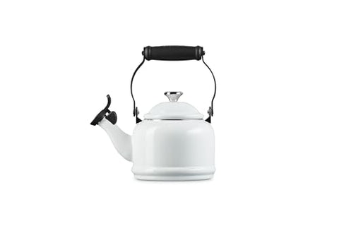 Le Creuset Demi Tea Kettle spout ready for smooth pouring