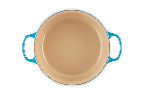 Le Creuset lid circulates steam and returns moisture to food, ideal for braising