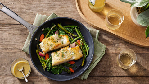Le Creuset Essential 8-Inch ceramic pan oil-free searing