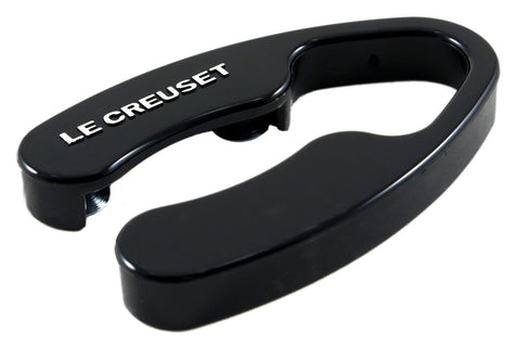 Le Creuset foil cutter with four-wheel system eases foil removal for quick bottle prep.