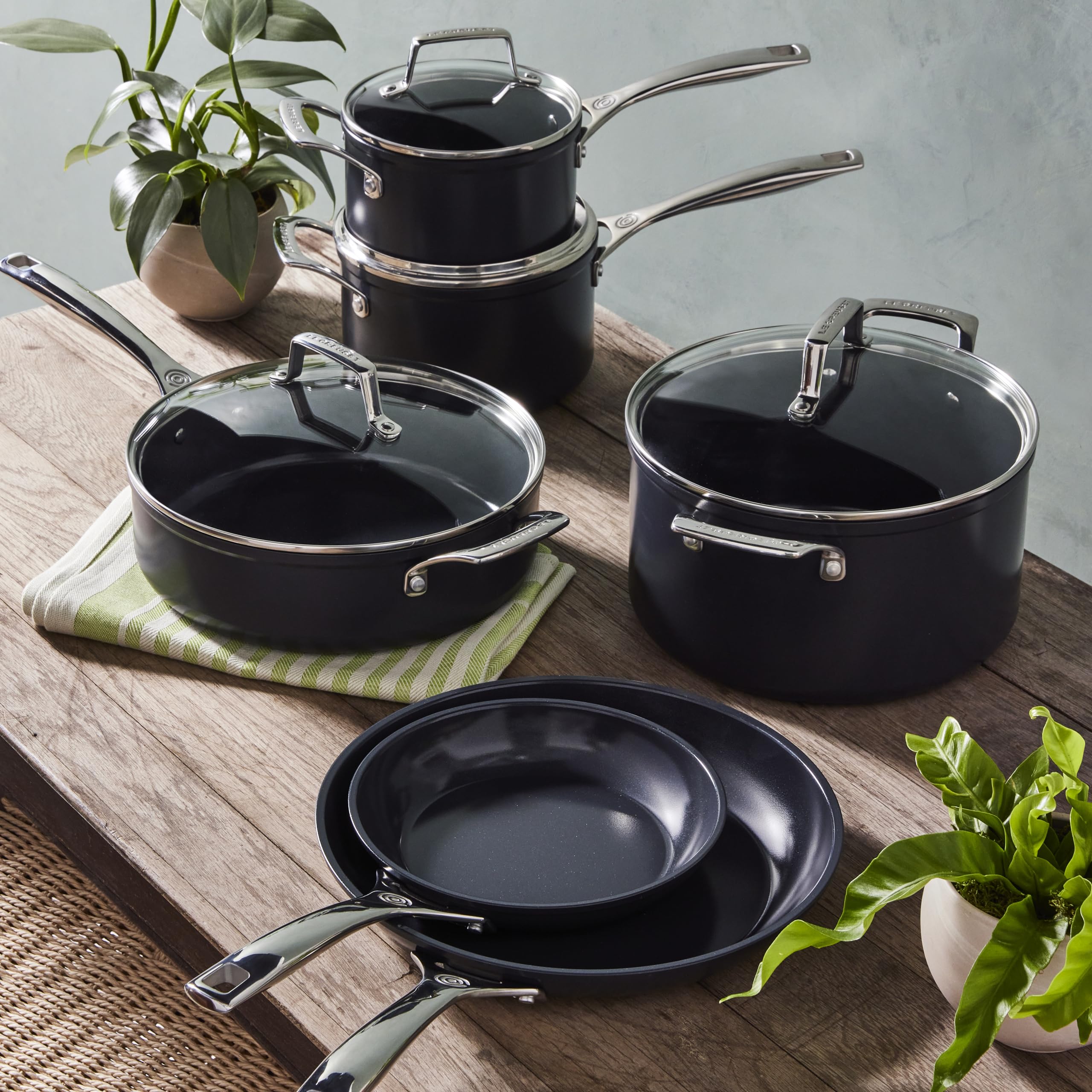 Le Creuset pan with heat-distributing core provides even sizzling.