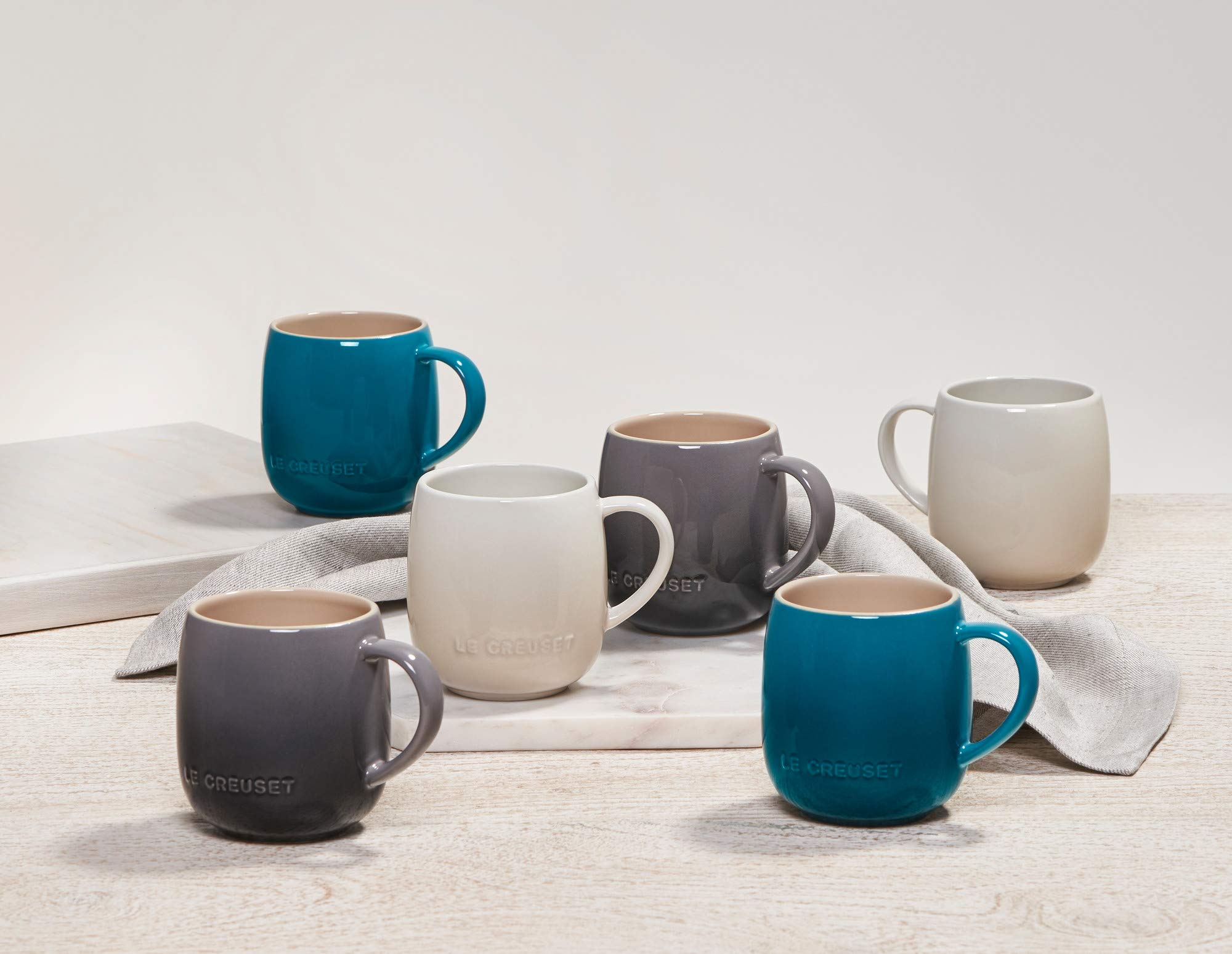Le Creuset Heritage Mug Cerise dishwasher-safe construction eases cleanup