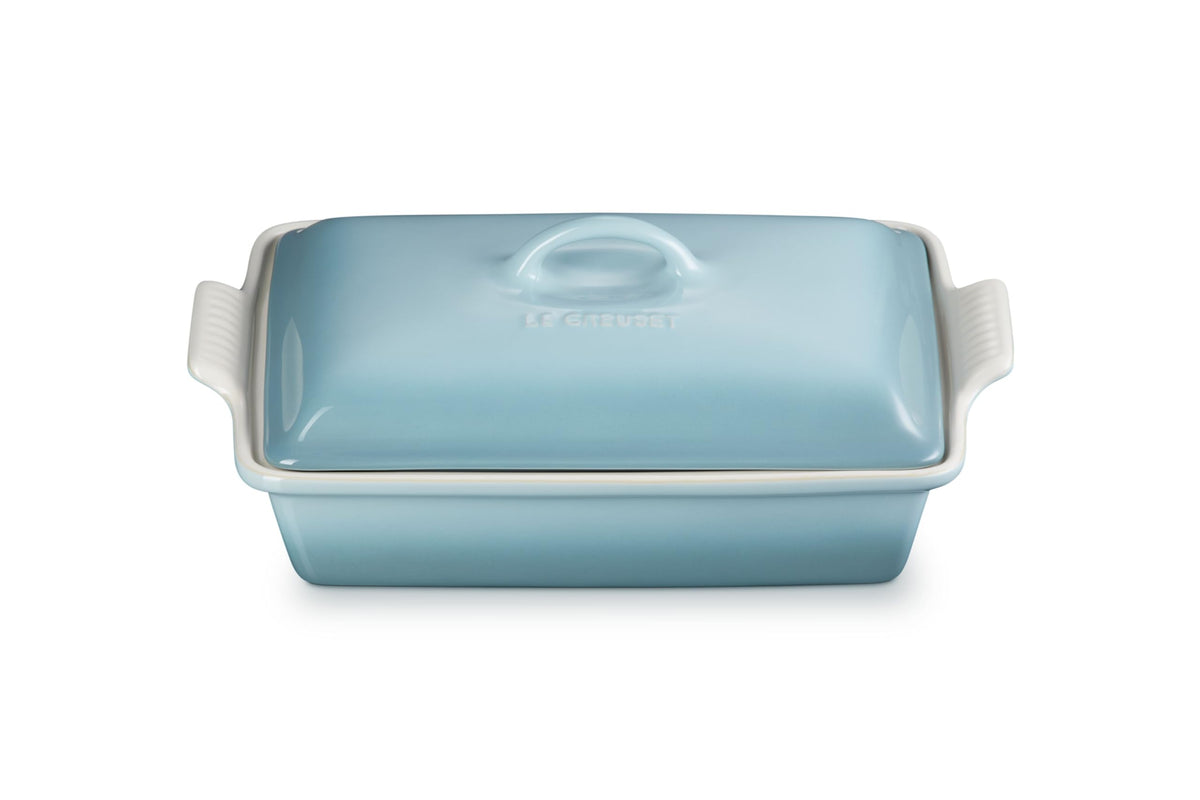 Le Creuset Heritage Rectangular Casserole with lid on locks in moisture for even cooking