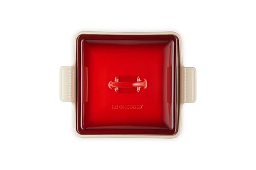 Le Creuset Heritage Casserole Cerise lid locks moisture during baking to preserve flavors.
