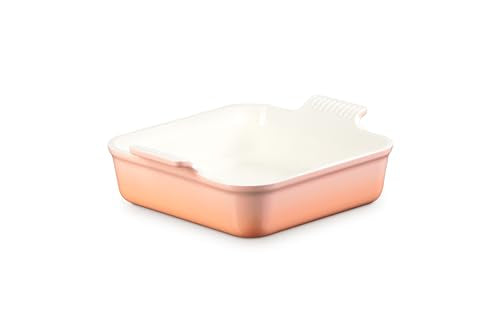 Le Creuset Heritage Square Baking Dish Peche side view highlights sturdy handle and pour-friendly edges