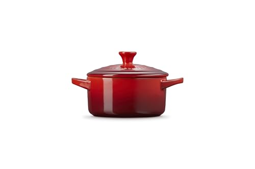 Le Creuset cocotte with loop handles for easy, secure transport