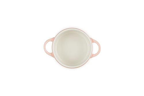 Even heating and heat retention of Le Creuset cocotte enhance table warmth.